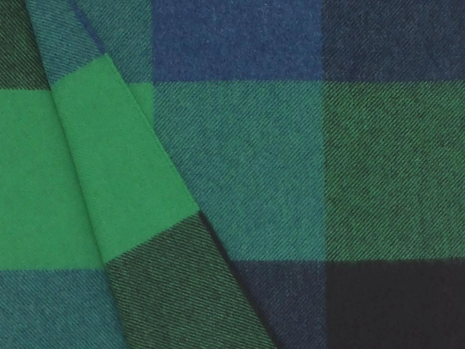 Bazaar Cashmere & Wool Scarf - Lantern - Image 4
