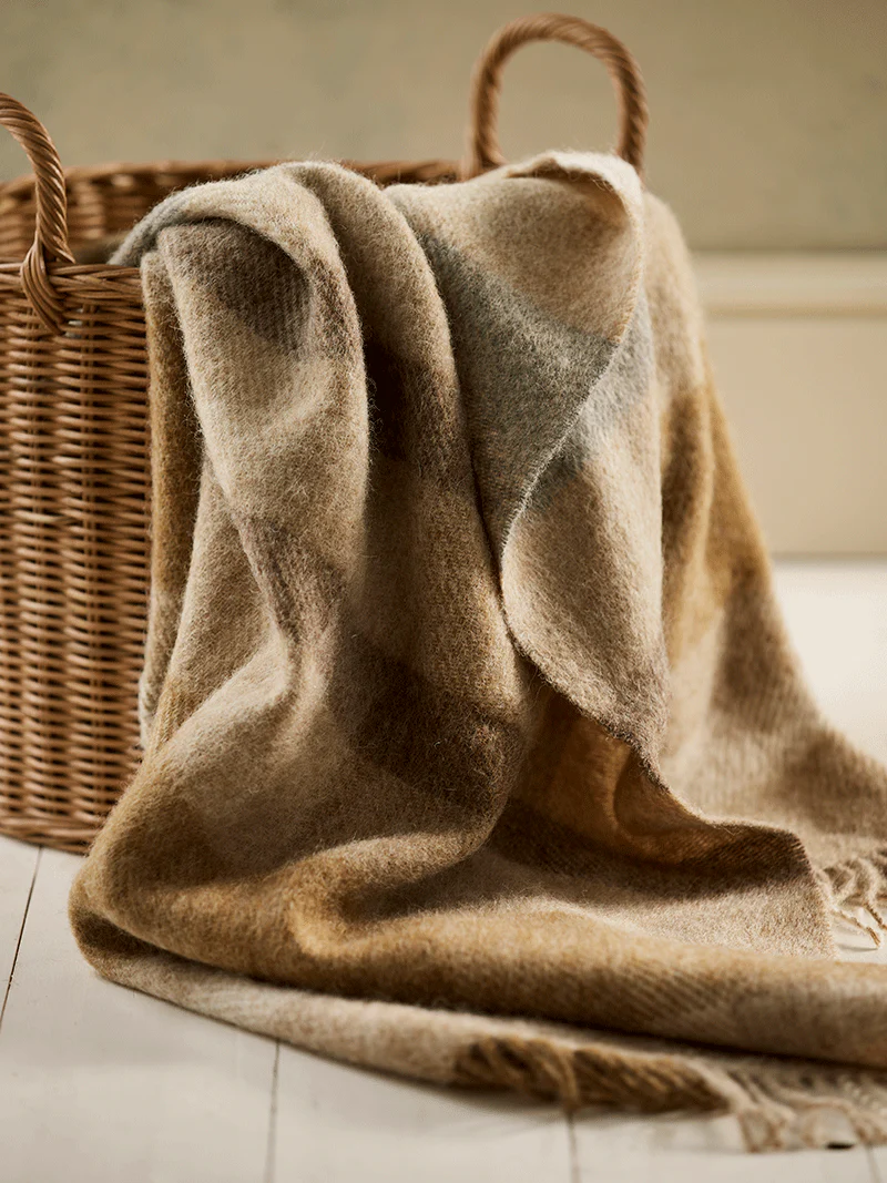 British Wool Block Check Throw - Natural - Image 4