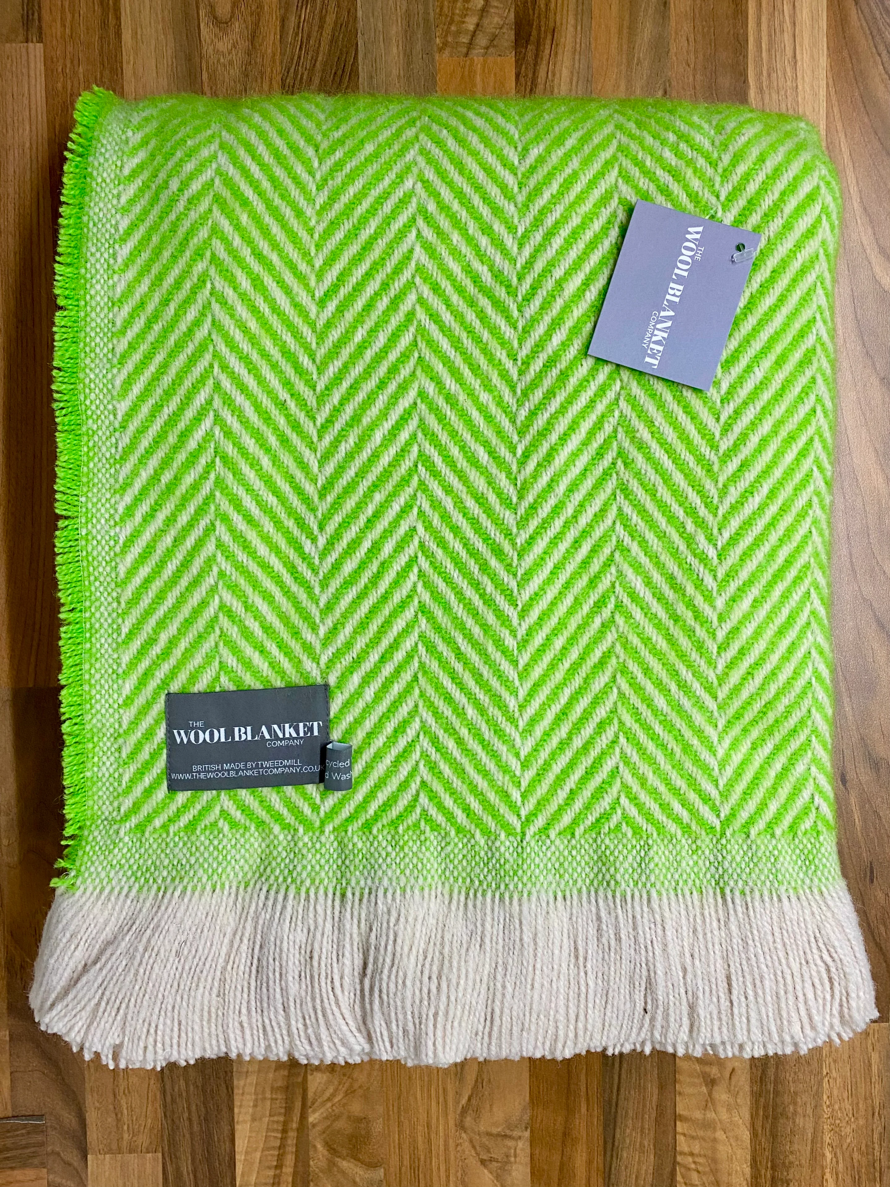 Chevron Recycled Wool Throw - Assorted Colours - Image 11