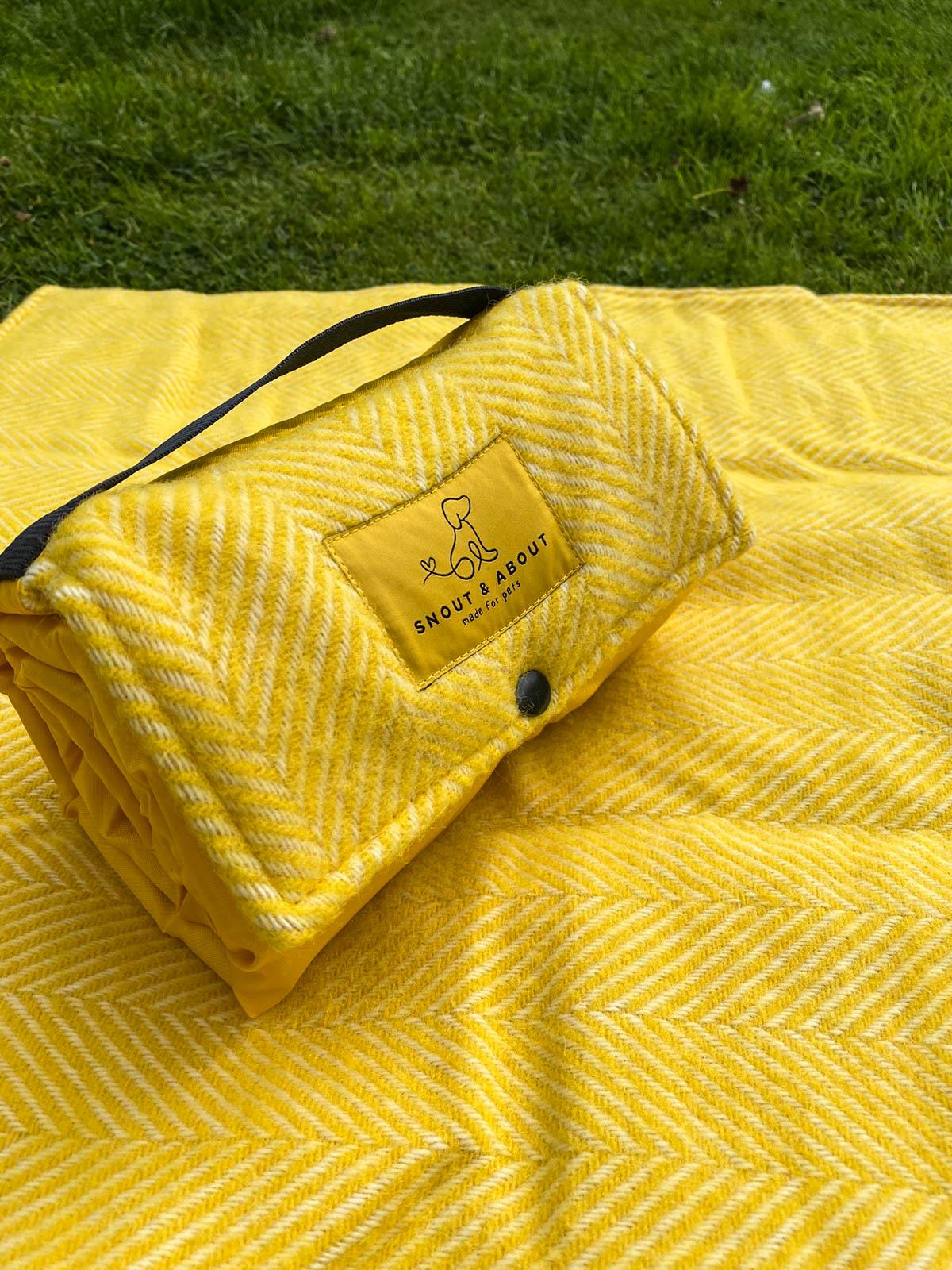 Dandelion Pure New Wool Dog Mat - Image 6