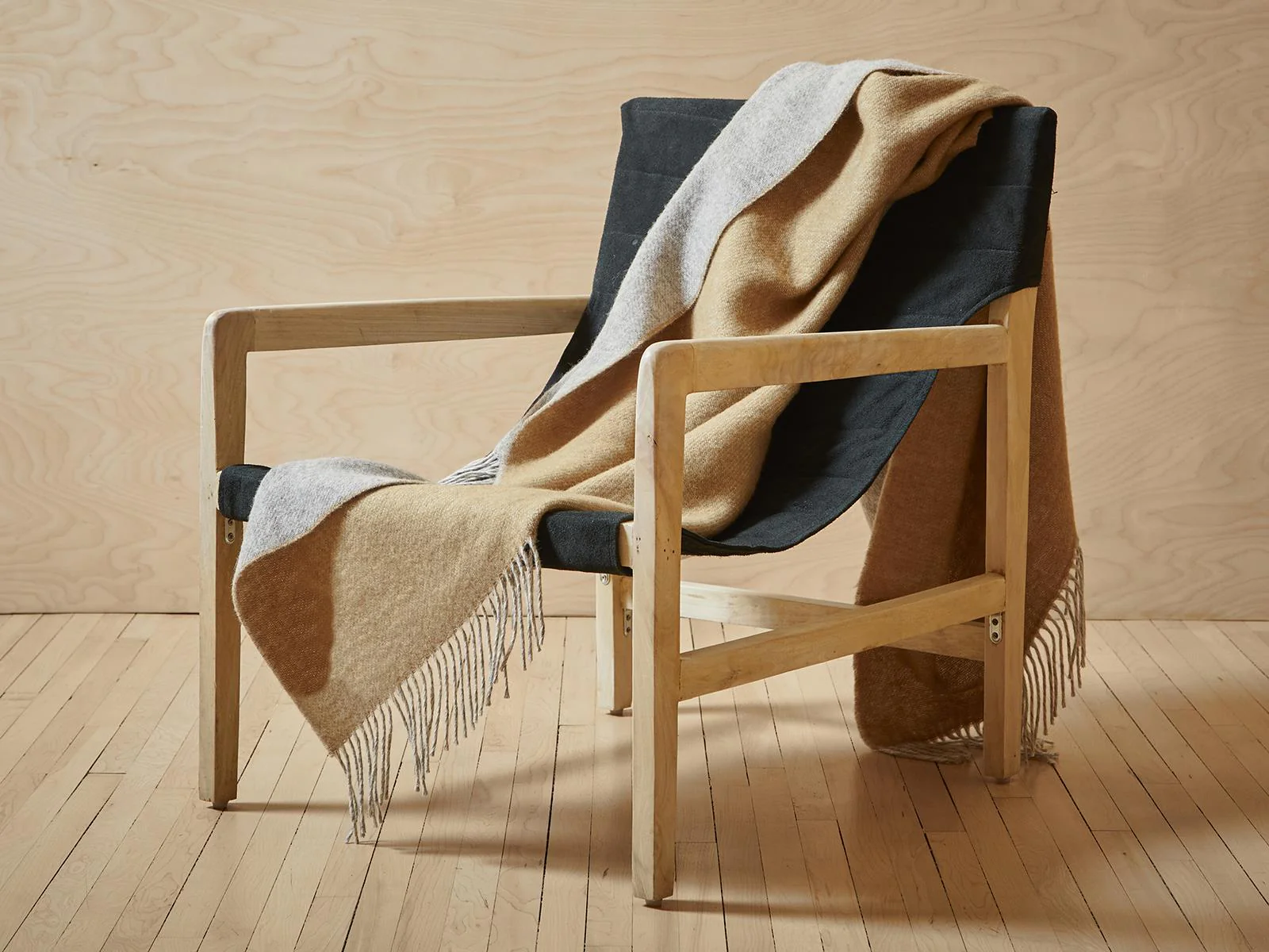 Dartmoor Reversible Pure New Wool Throw - Desert Brown - Image 3