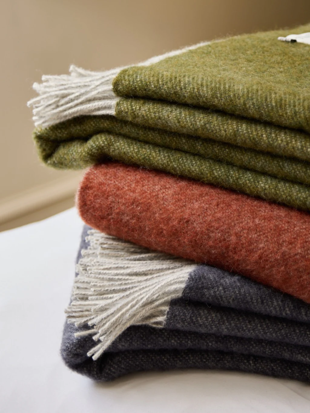 Dartmoor Reversible Pure New Wool Throw - Ketchup - Image 3