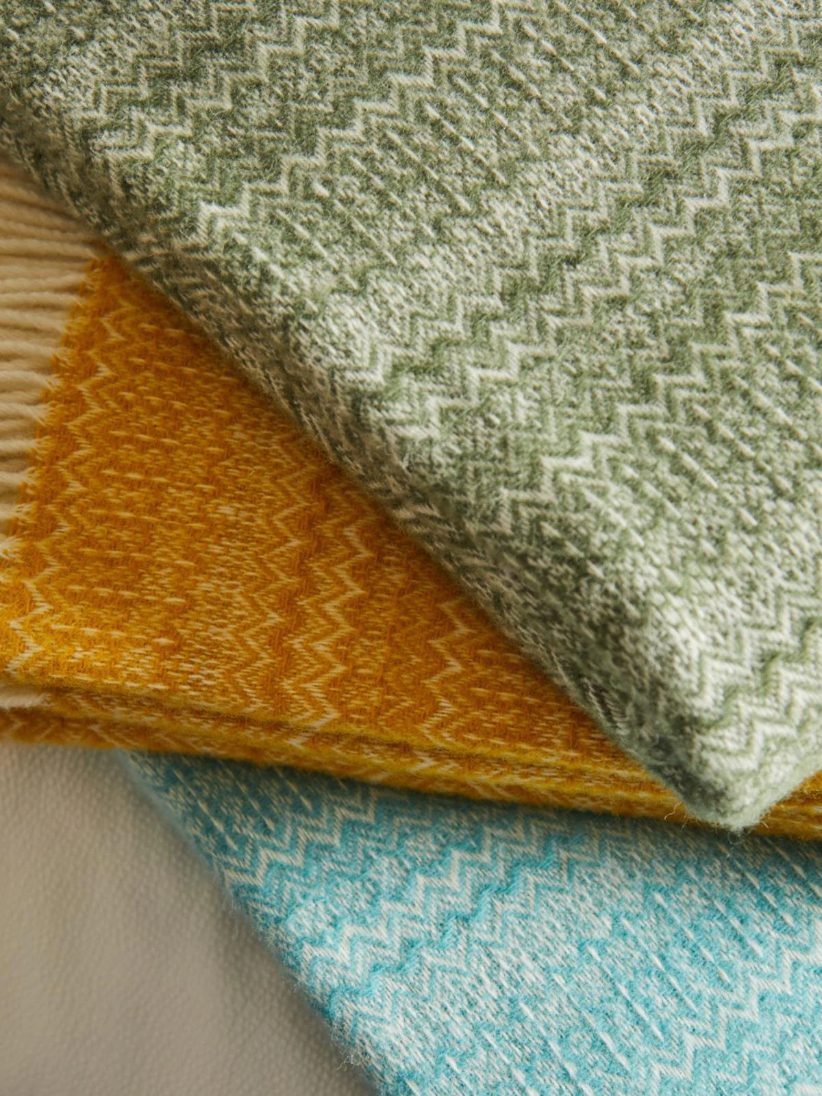 Fair Isle Pure New Wool Throw - Image 9