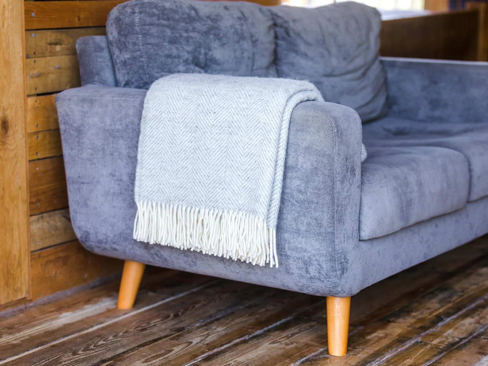 Herringbone Pure New Wool Throw - Silver Grey - Image 5