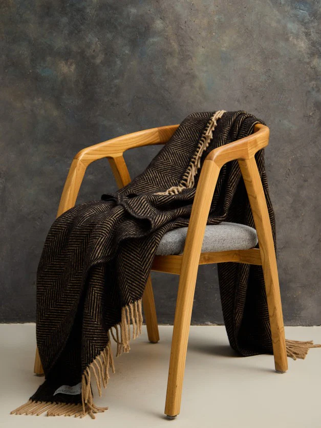 Herringbone Pure New Wool Throw - Vintage - Image 2