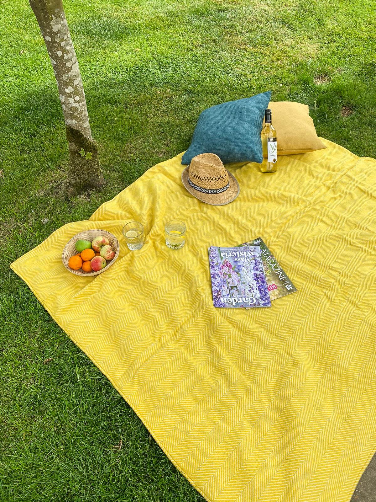 Herringbone Waterproof Eventer Picnic Blanket - Dandelion - Image 5