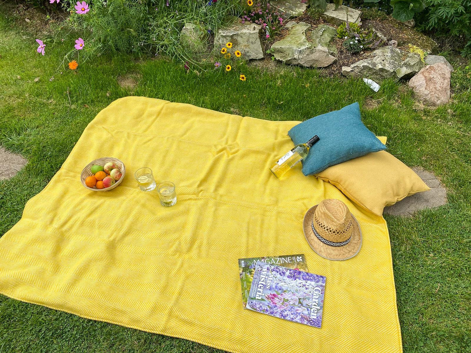 Herringbone Waterproof Eventer Picnic Blanket - Dandelion - Image 6