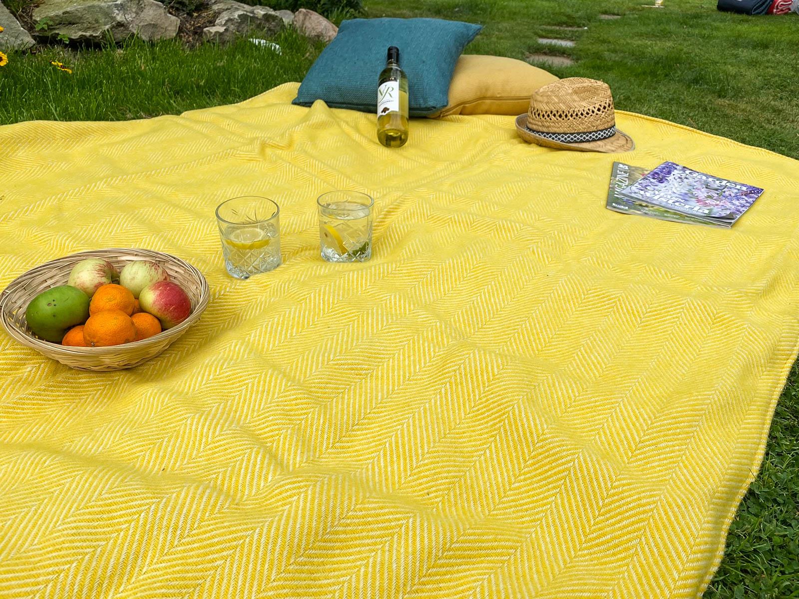 Herringbone Waterproof Eventer Picnic Blanket - Dandelion - Image 9