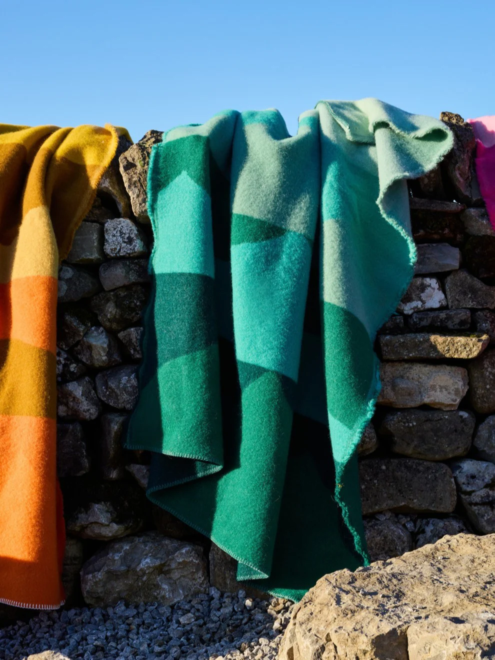 Hills Pure New Wool Throw - Green - Image 4