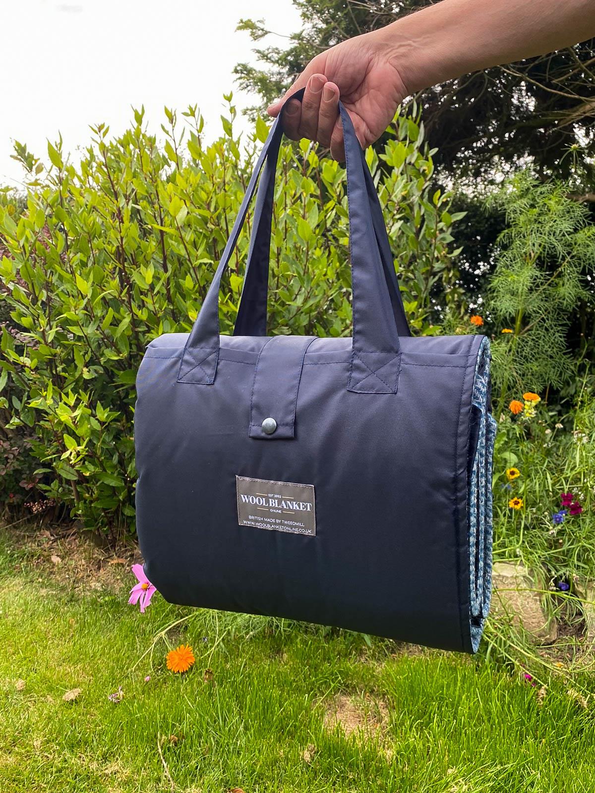 Honeycomb Waterproof Eventer Picnic Blanket - Ink Blue - Image 3