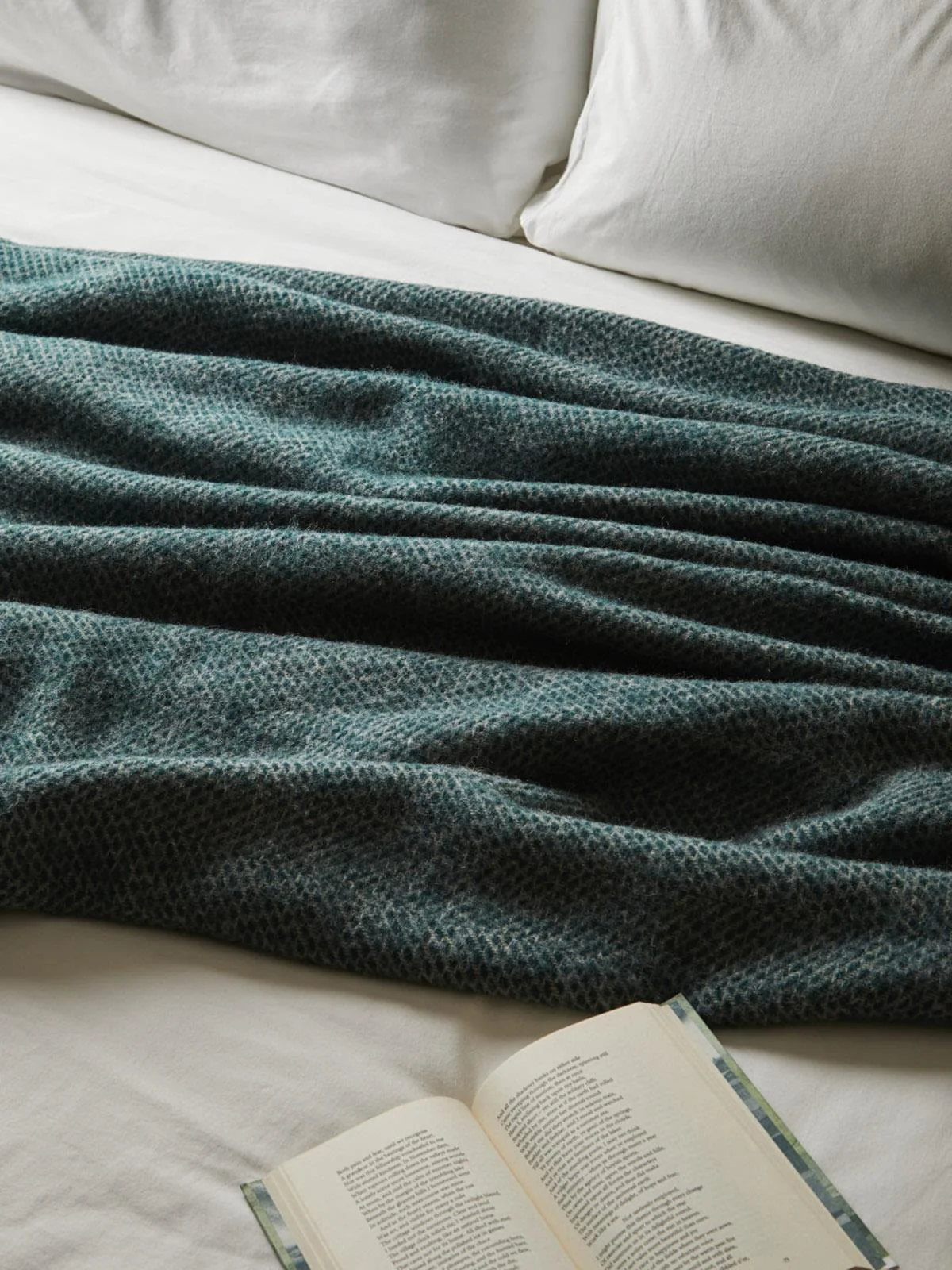 Honeycomb XL Pure New Wool Throw - Emerald/Grey - Image 3