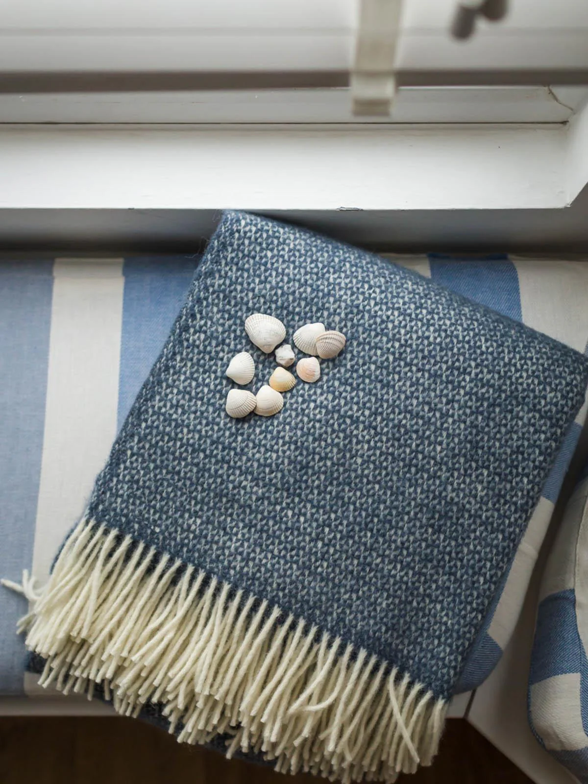 Illusion Pure New Wool Throw - Blue Slate - Image 3