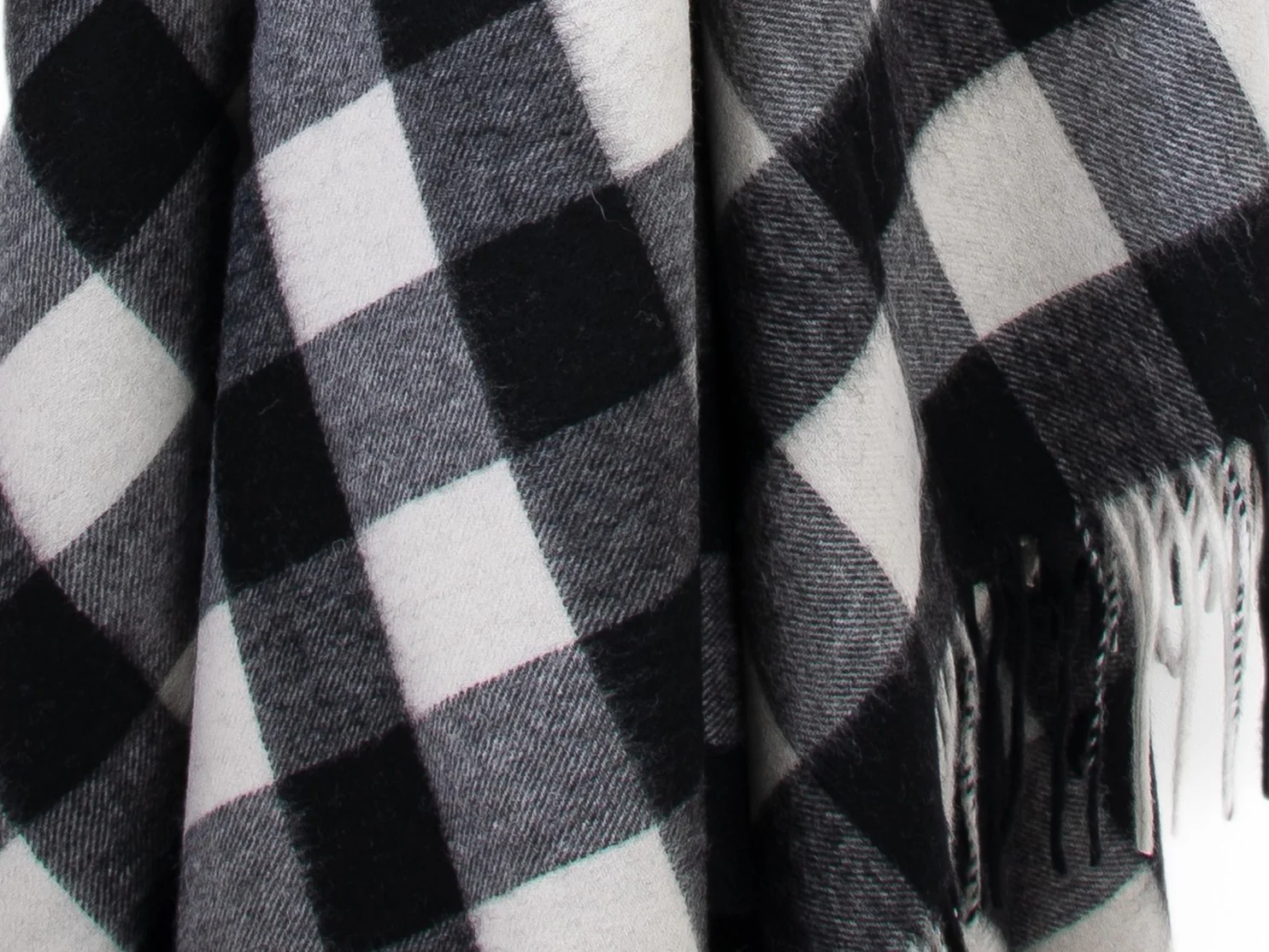 Lambswool Check Throw - White/Black - Image 2