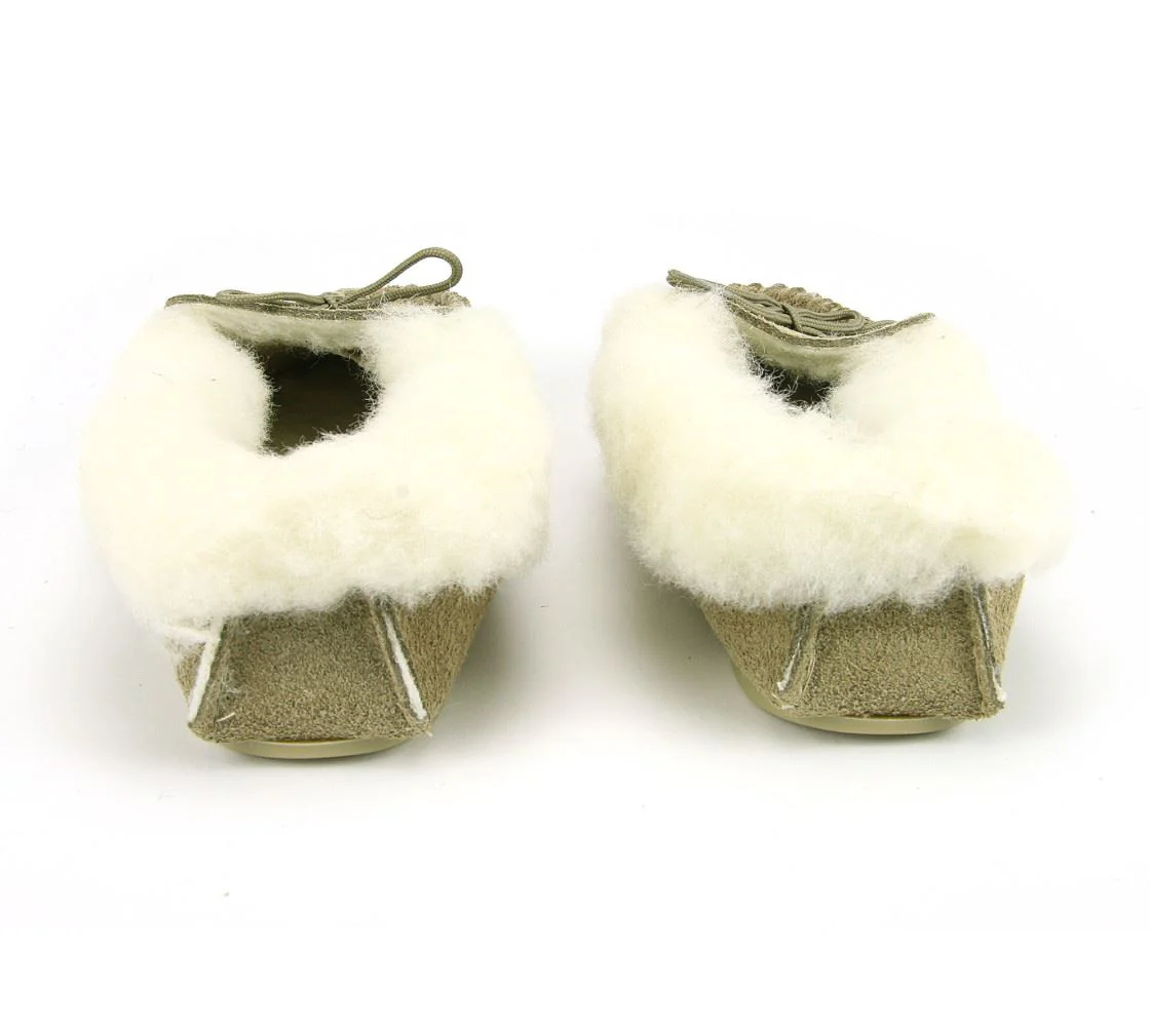 Lambswool Lined Moccasins with Collar - Image 6