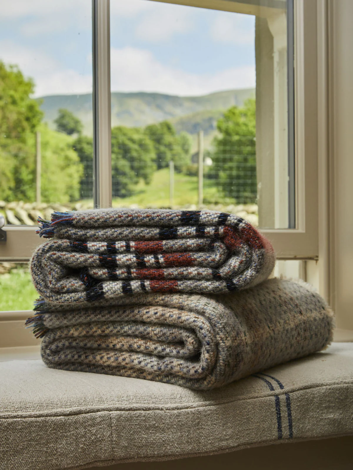 Large Checked Random Recycled Wool Blanket - Image 3