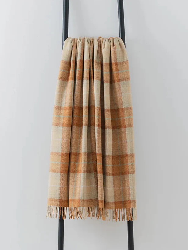 Lindores Merino Lambswool Throws - Image 8