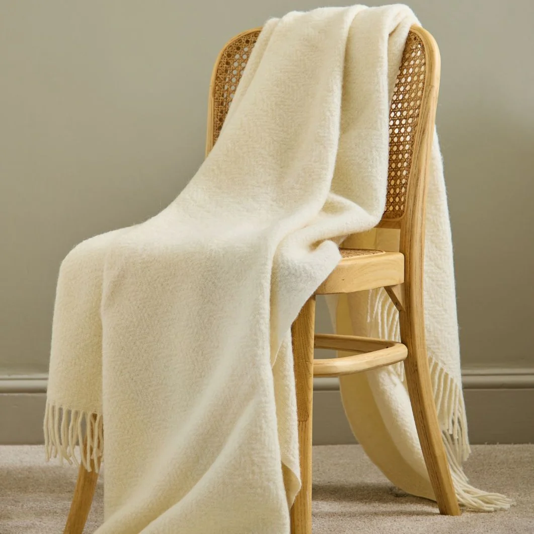 Moorland Pure New Wool Throws - Image 8
