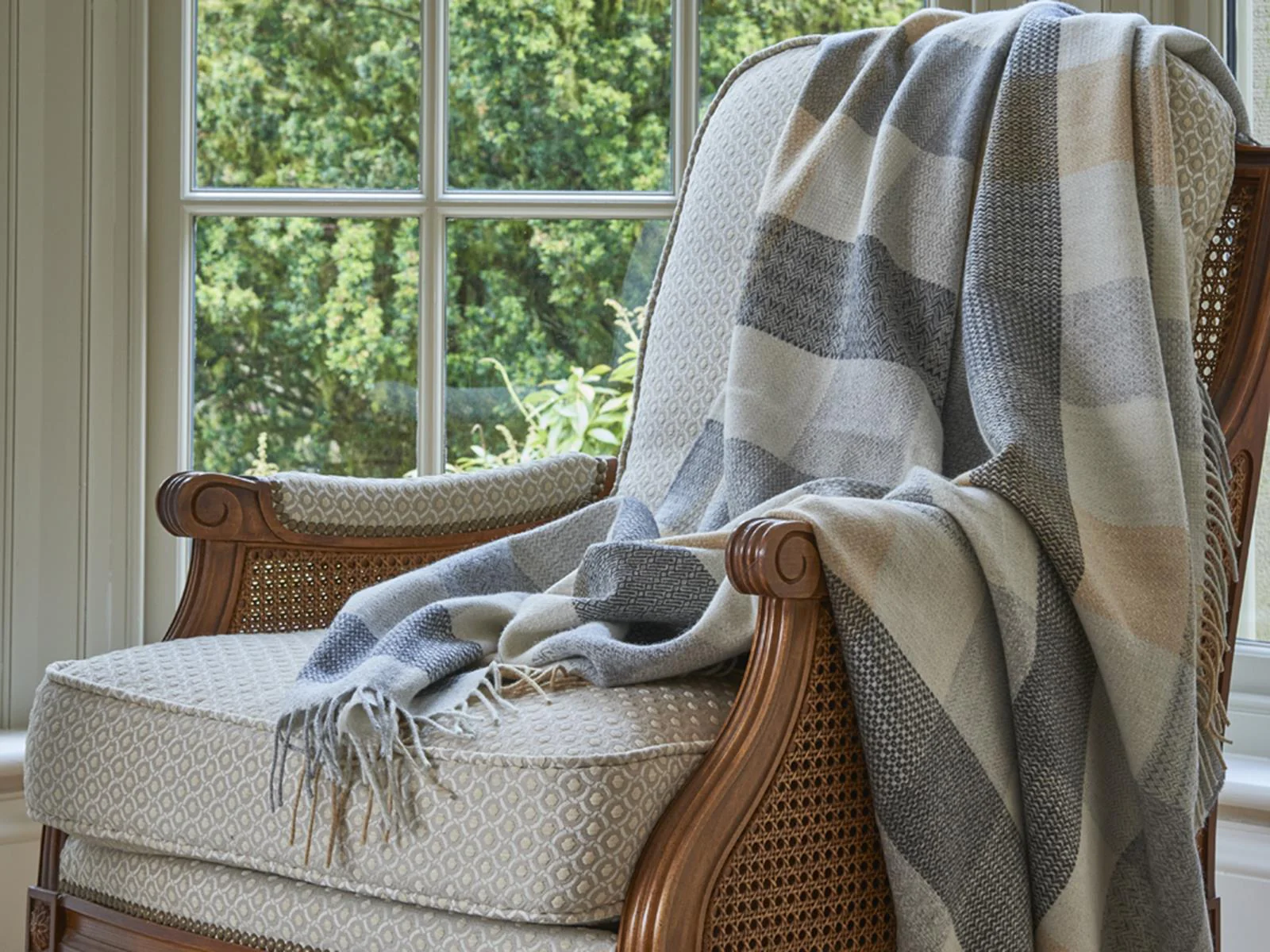 Patchwork Merino Lambswool Throw - Croft - Image 3