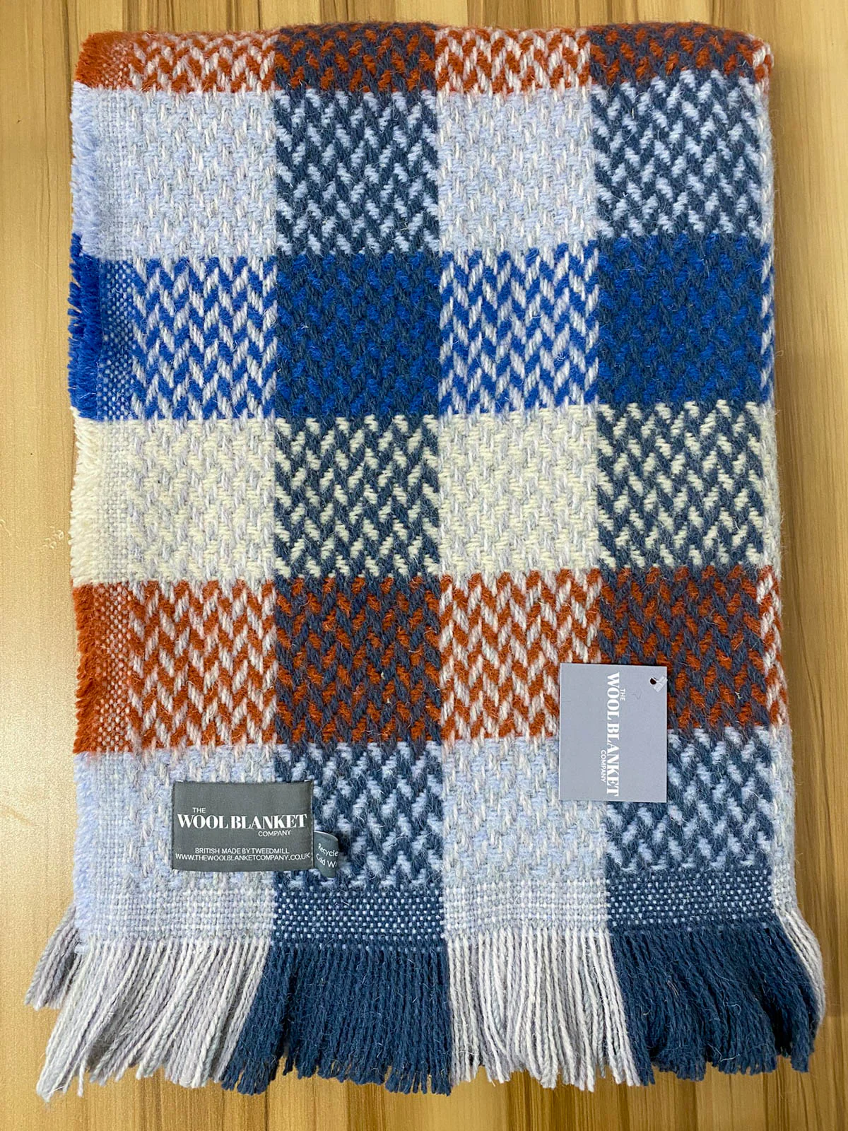 Random Check Celtic Weave Recycled Wool Throw - Image 10