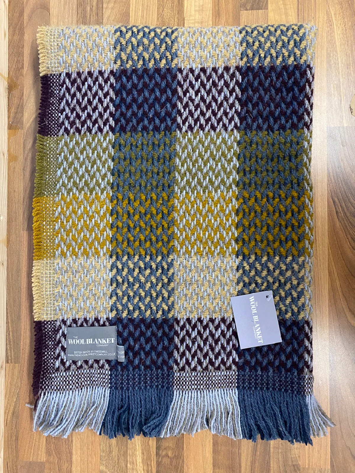 Random Check Celtic Weave Recycled Wool Throw - Image 14