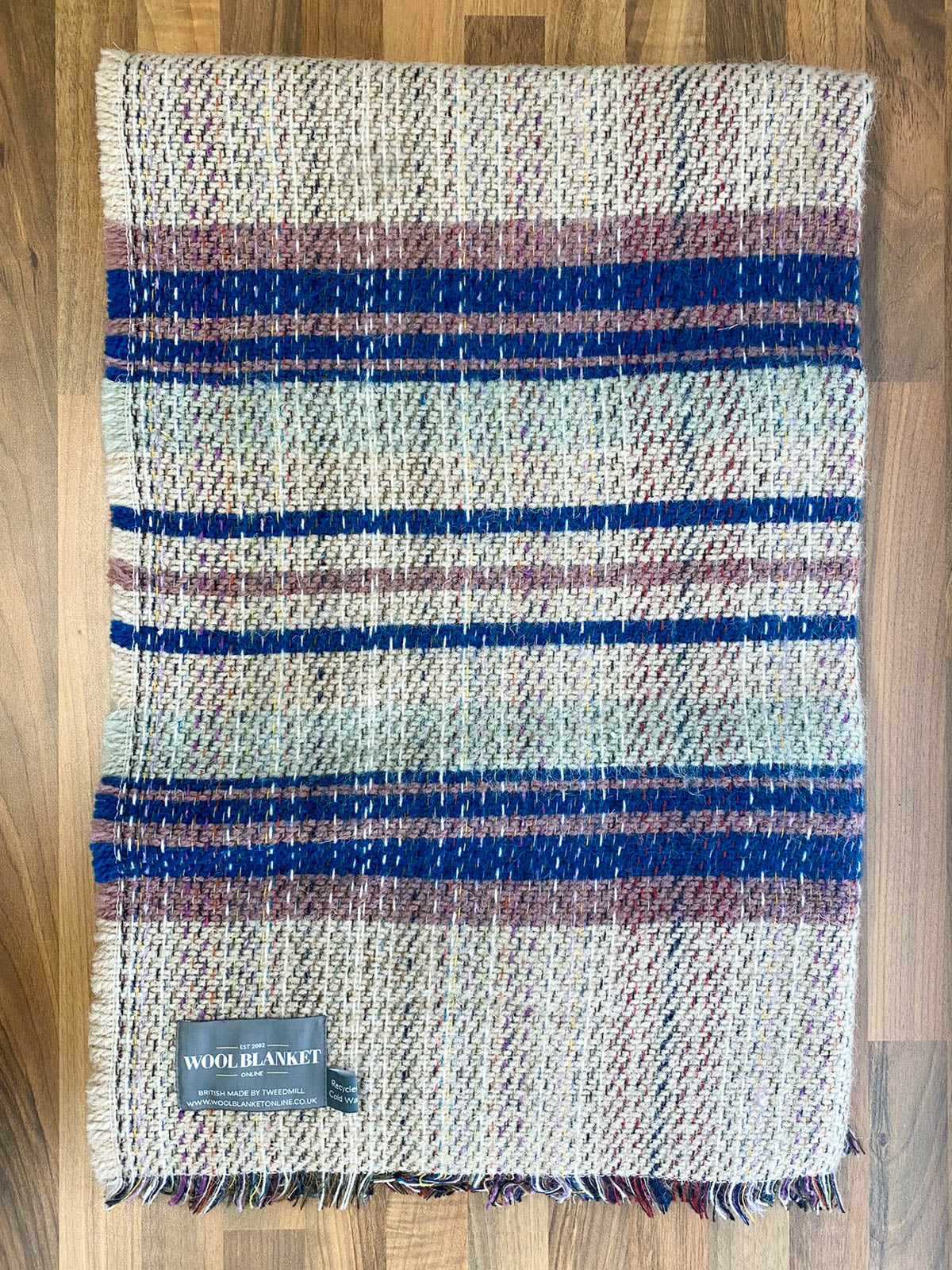 Small Checked Random Recycled Wool Blanket - Image 12