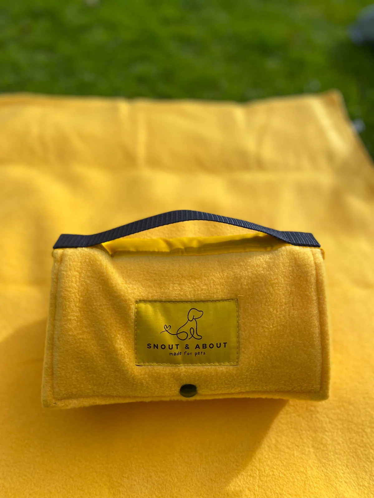 Snout & About - Custard Fleece Dog Mat - Image 6