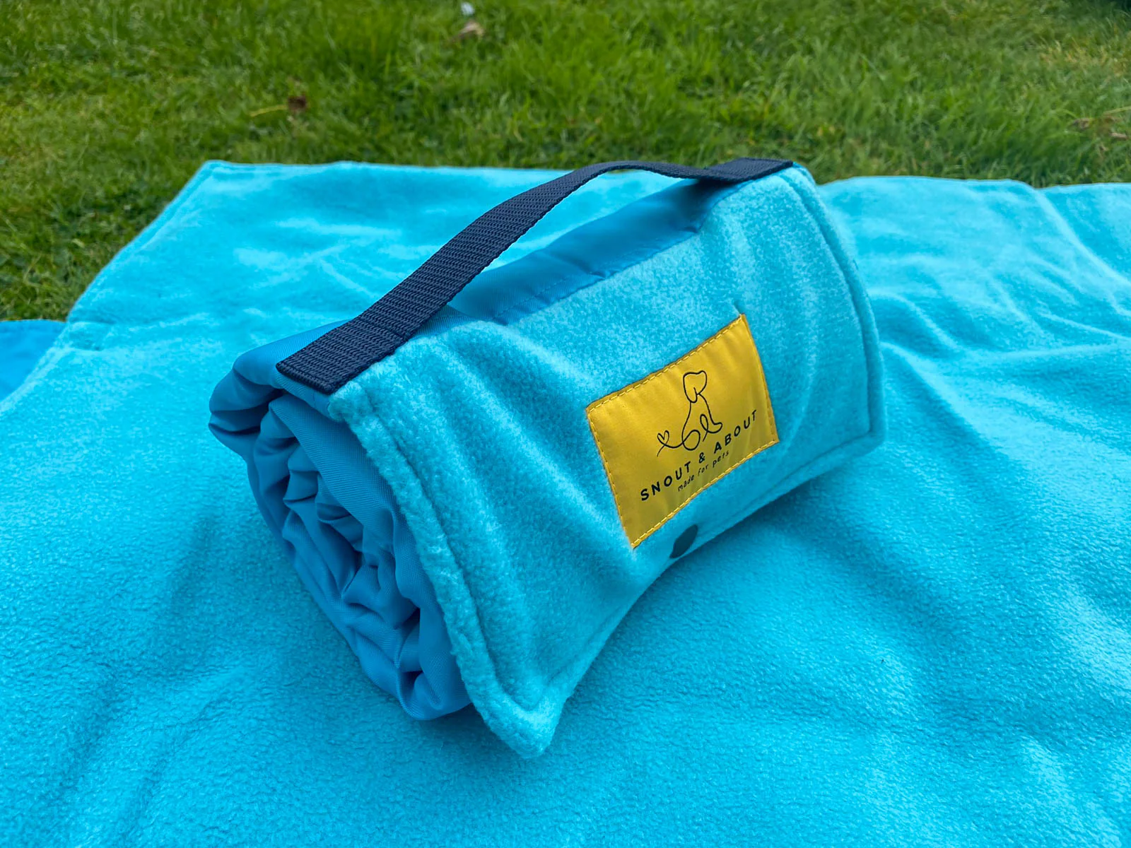Snout & About - Turquoise Fleece Dog Mat - Image 5