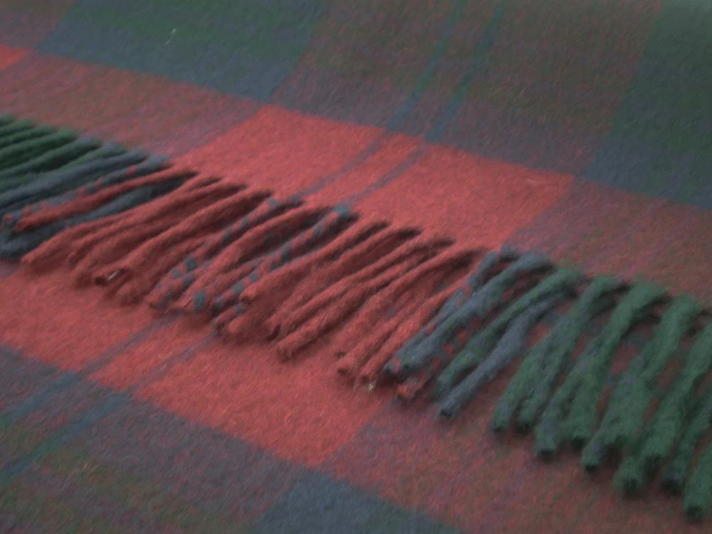 Tartan Lambswool Shawl - Lindsay - Image 2