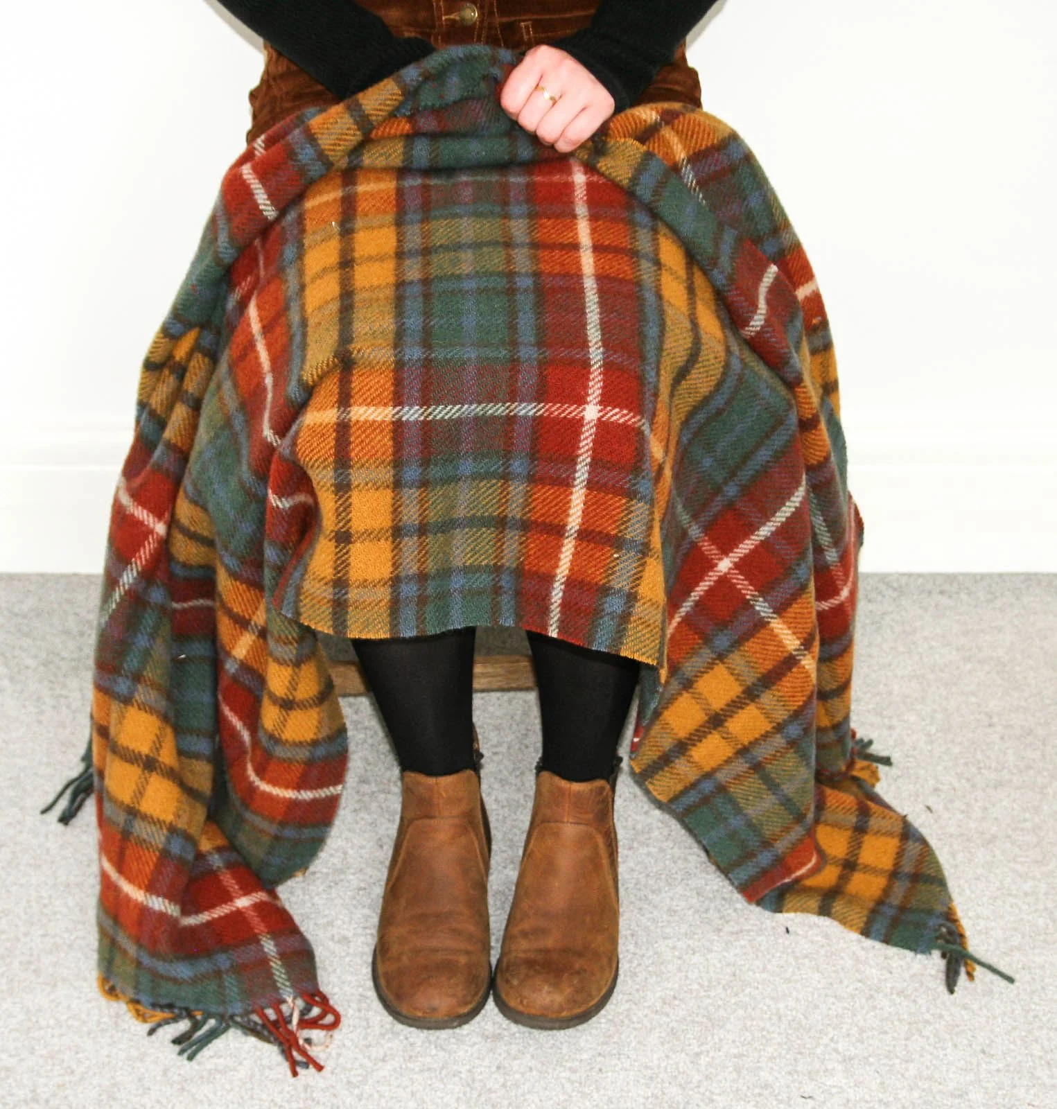 Tartan Pure New Wool Blanket - Antique Buchanan - Image 9