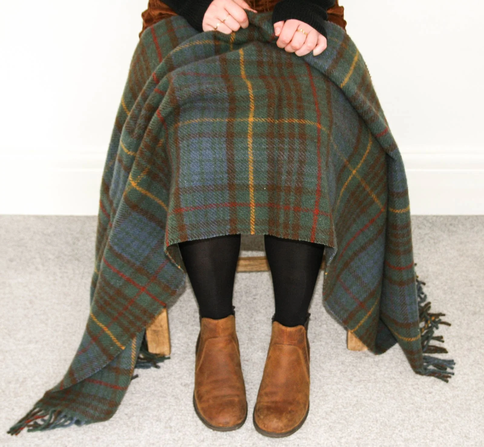 Tartan Pure New Wool Blanket - Antique Hunting Stewart - Image 3