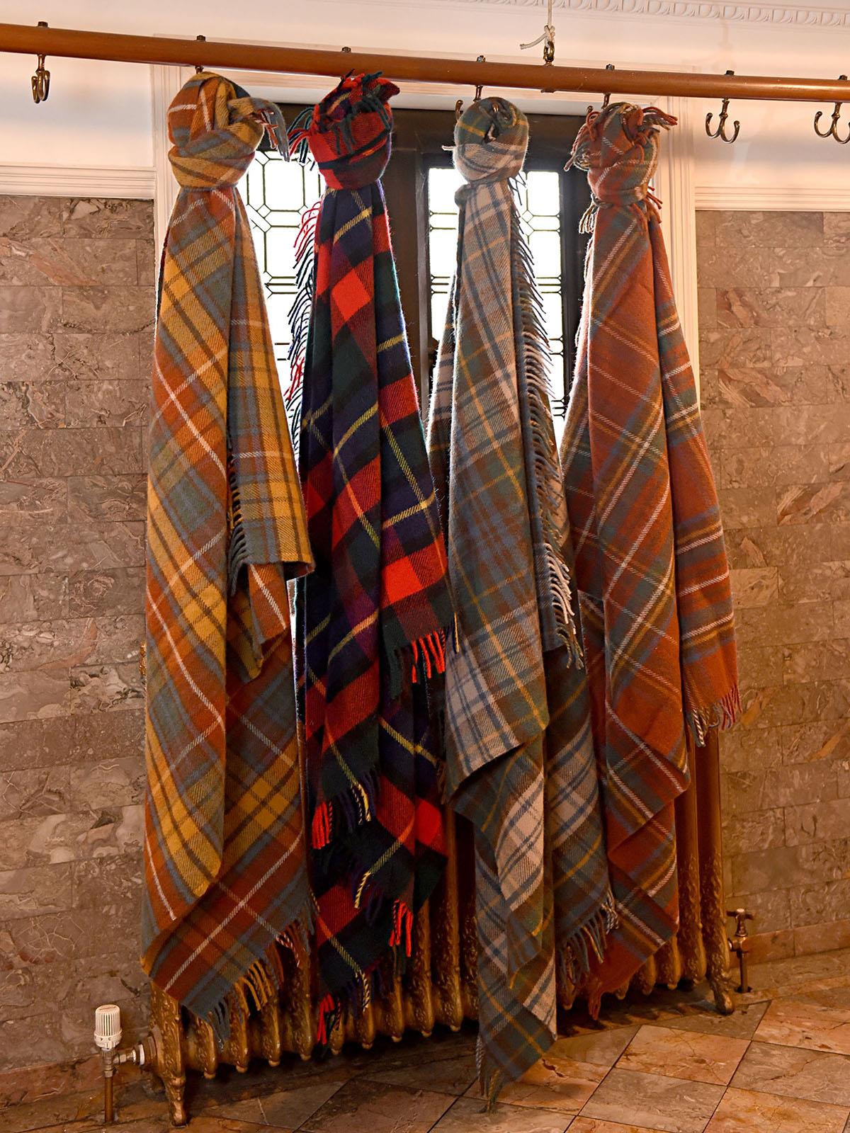 Tartan Pure New Wool Blanket - Antique Royal Stewart - Image 7