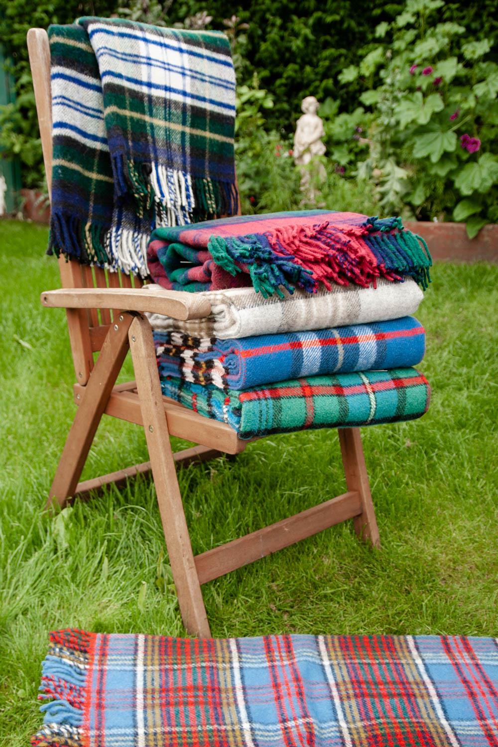 Tartan Pure New Wool Blanket - Dress Gordon - Image 4