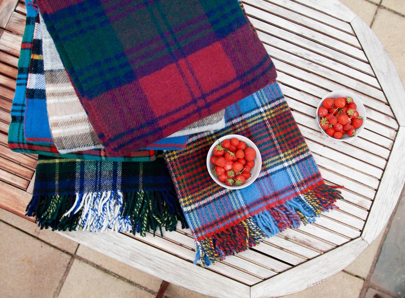 Tartan Pure New Wool Blanket - Lindsay - Image 5