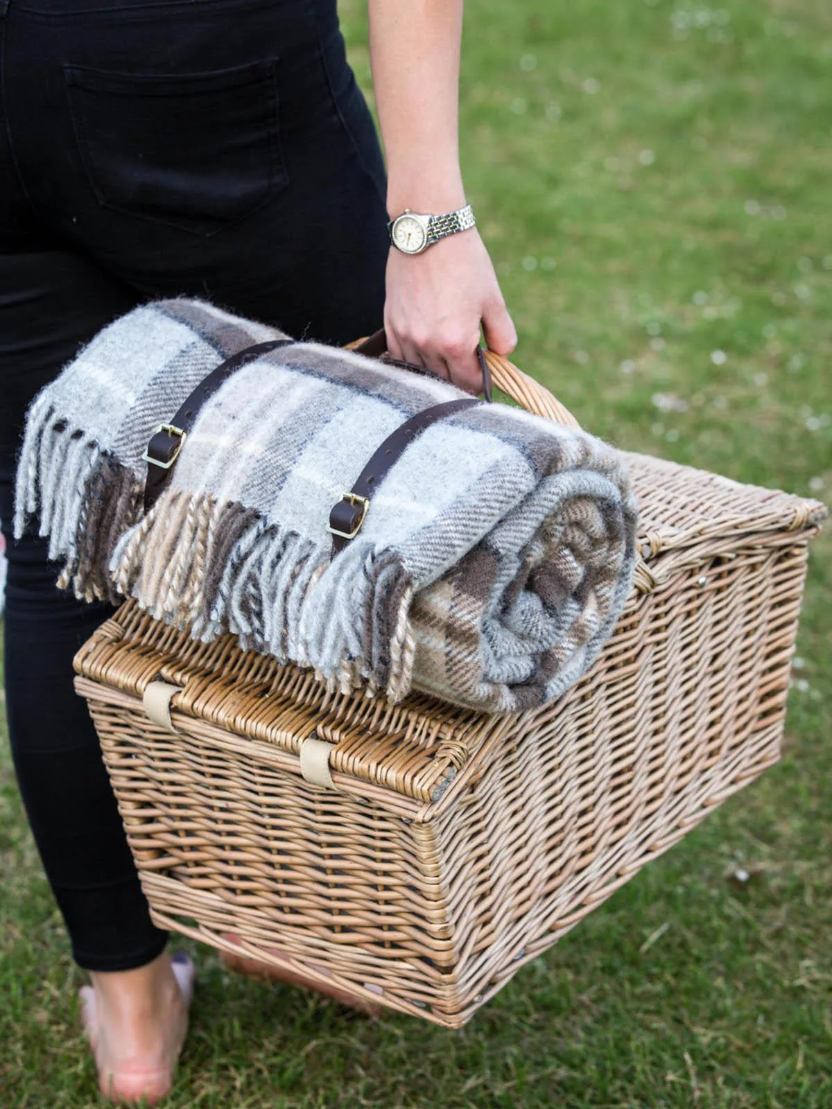 Tartan Pure New Wool Blanket - Mckellar - Image 4