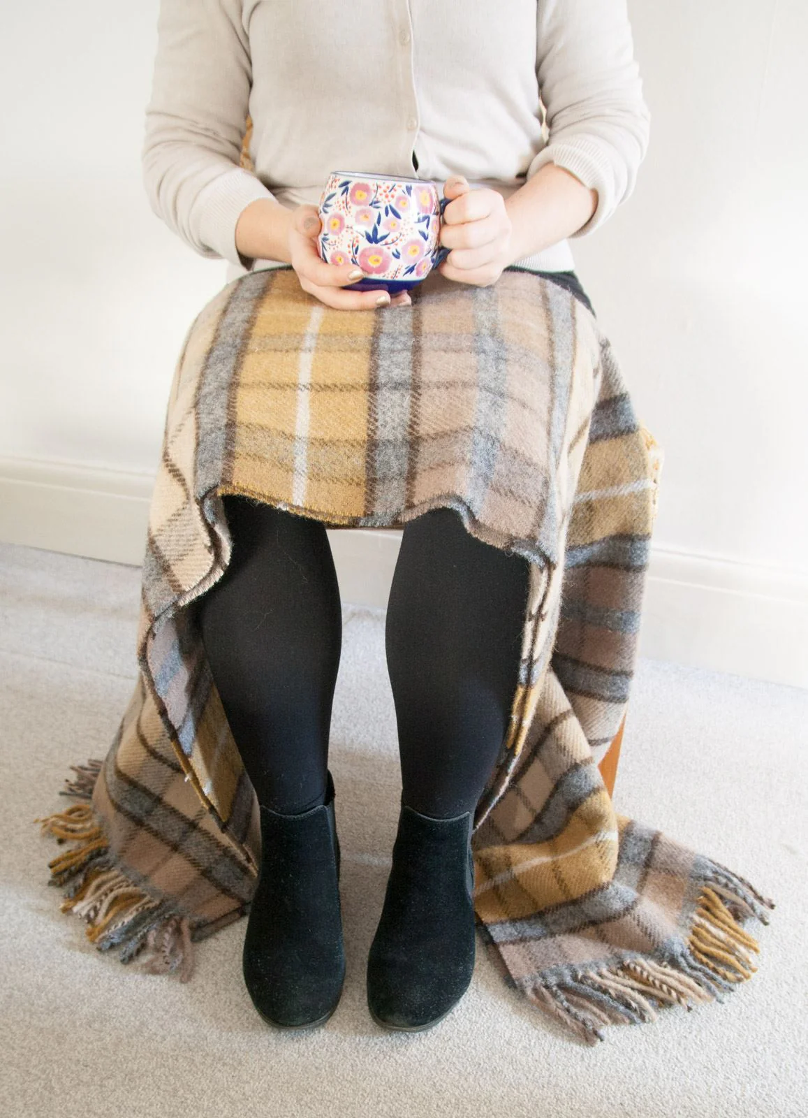 Tartan Pure New Wool Blanket - Natural Buchanan - Image 4