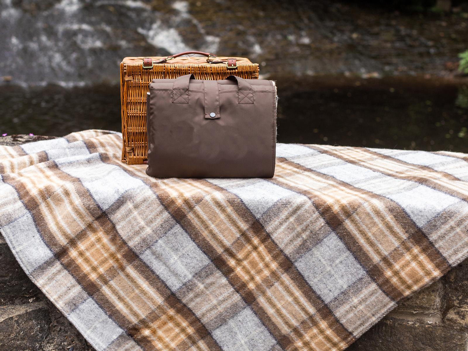 Tartan Waterproof Eventer Picnic Blanket - McKellar - Image 4