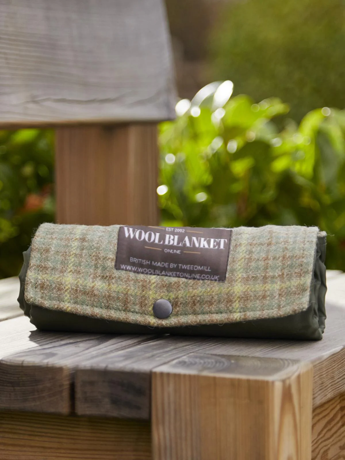 Tweed Waterproof Walker Companion Rug - Meadow - Image 2