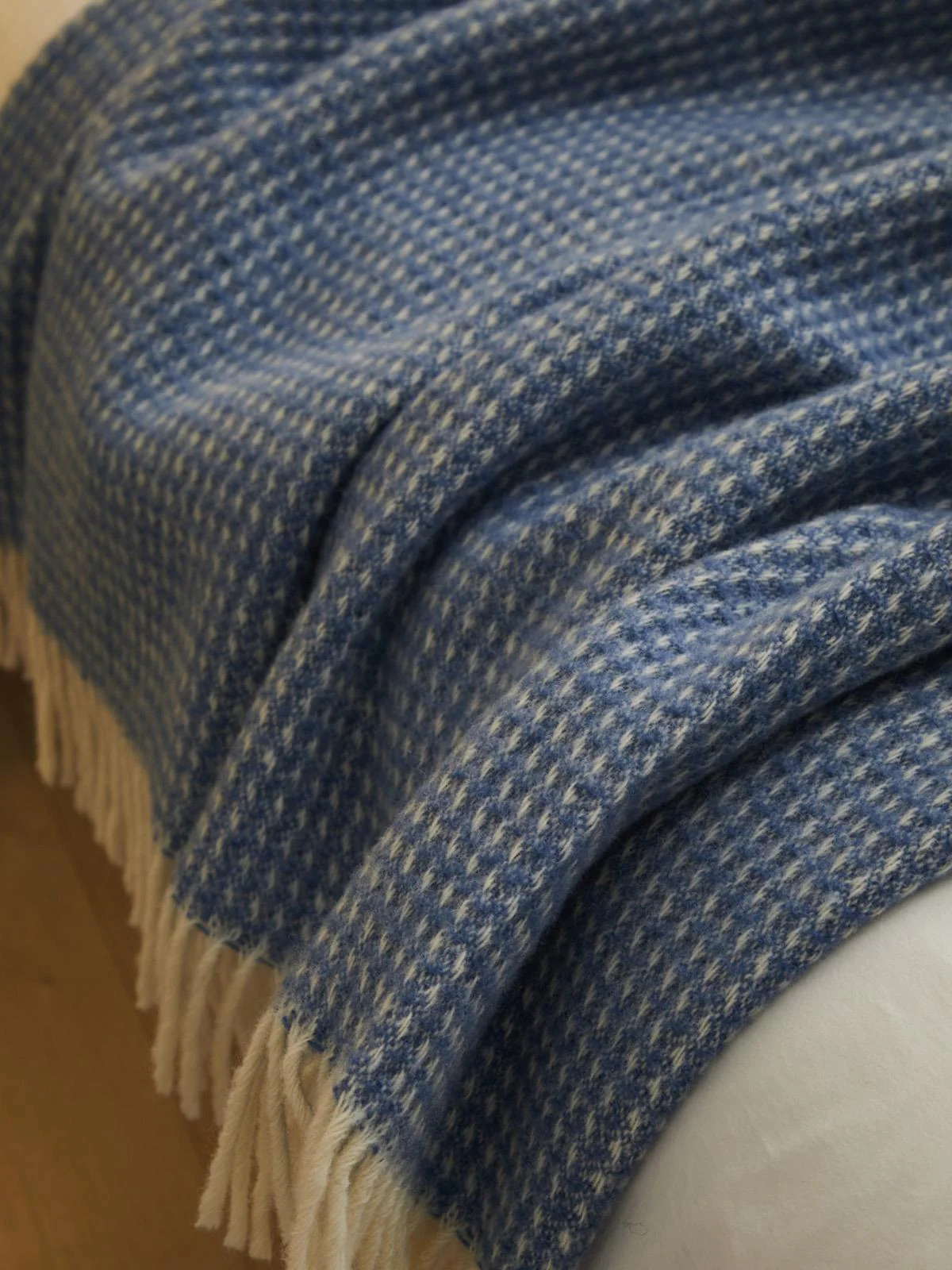 Waffle XL Pure New Wool Throw - Blue Jay - Image 5