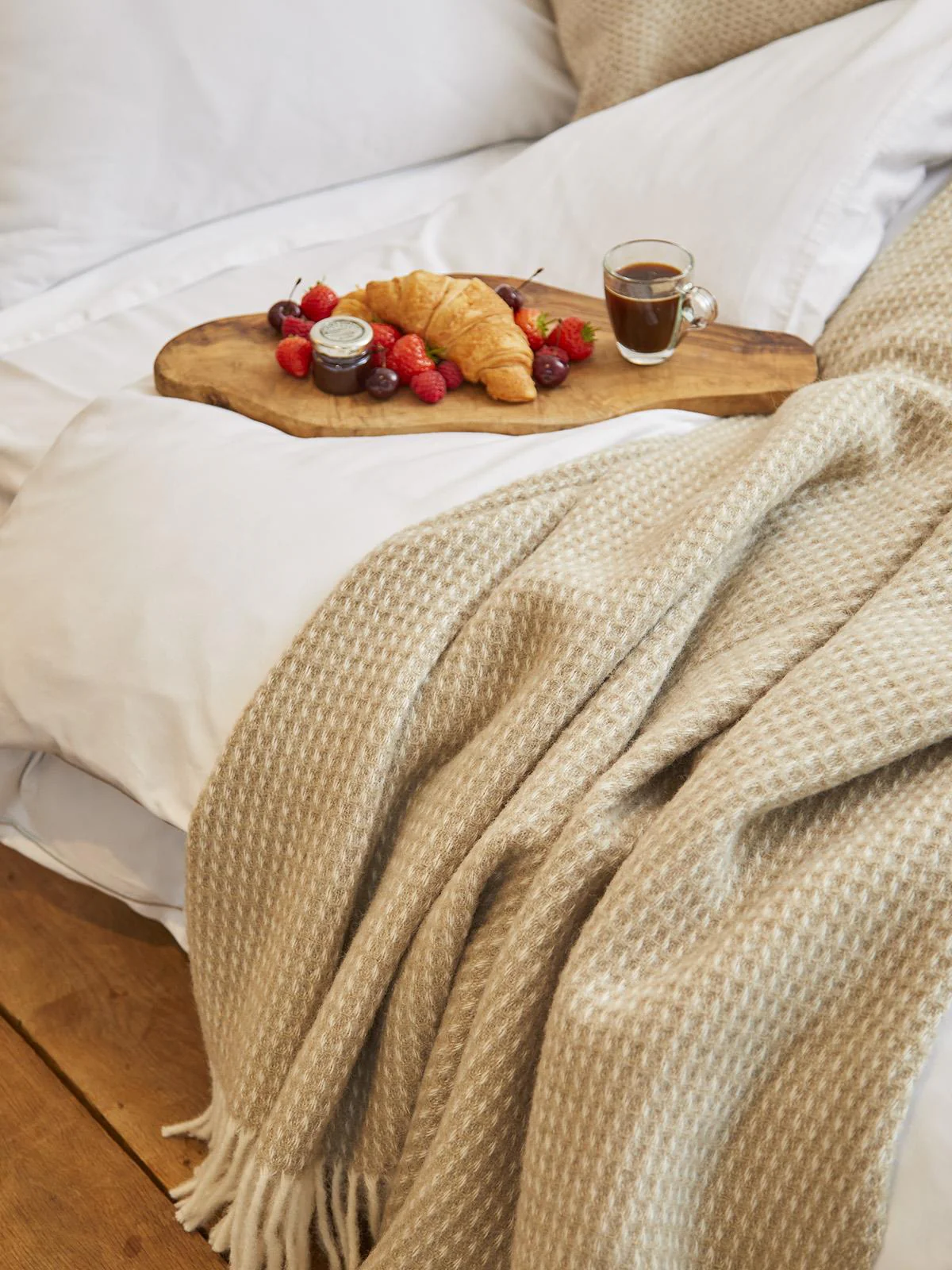 Waffle XL Pure New Wool Throw - Oatmeal - Image 3