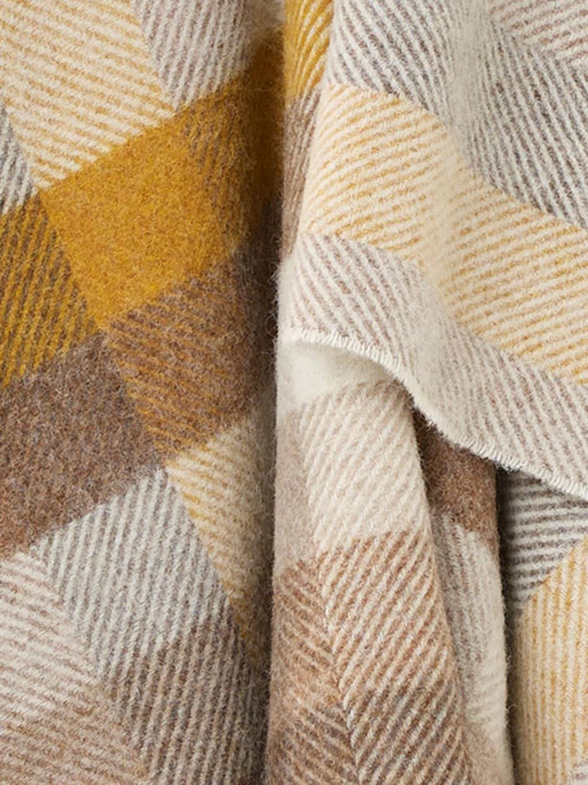 Woodale Pure New Wool Shetland Throw - Gold - Image 4
